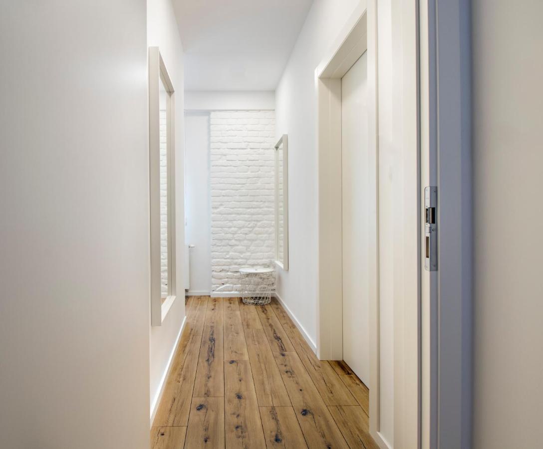 Main Square Modern Apartments 자그레브 외부 사진