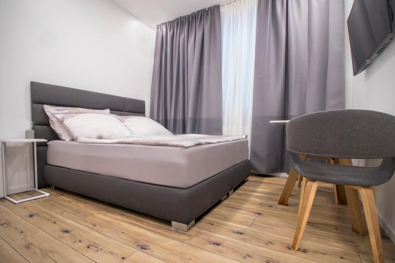 Main Square Modern Apartments 자그레브 외부 사진